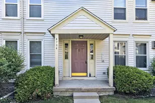 6734 Park Ridge Dr, Madison, WI 53719 - Photo 2
