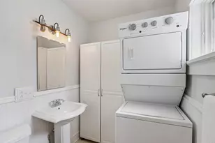 201 E 3rd St, Waunakee, WI 53597 - Photo 22