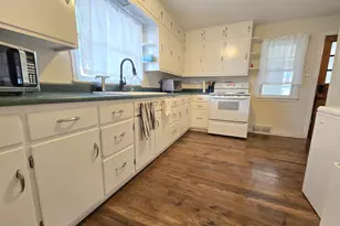 920 Newbury St, Ripon, WI 54971 - Photo 4