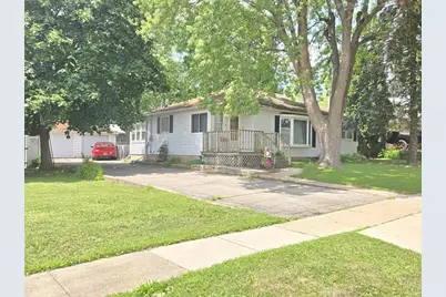 920 Newbury Street, Ripon, WI 54971 - Photo 1