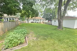 920 Newbury St, Ripon, WI 54971 - Photo 16