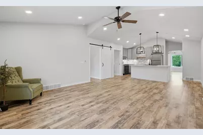 10250 County Road Id, Mount Horeb, WI 53572 - Photo 36