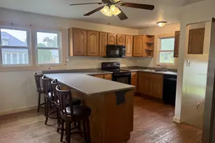 820 N Wacouta Ave, Prairie Du Chien, WI 53821 - Photo 8
