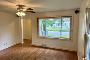 820 N Wacouta Ave, Prairie Du Chien, WI 53821 - Photo 10