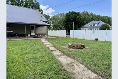 820 N Wacouta Avenue, Prairie Du Chien, WI 53821 - Photo 4