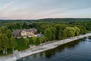 5707 Bay Shore Dr, Sturgeon Bay, WI 54235 - Photo 2