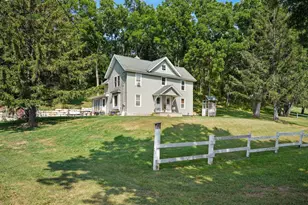 N8621 Hay Hollow Rd, Blanchardville, WI 53516 - Photo 4