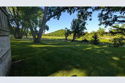 N8621 Hay Hollow Road, Blanchardville, WI 53516 - Photo 6