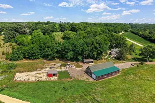 N8621 Hay Hollow Rd, Blanchardville, WI 53516 - Photo 28