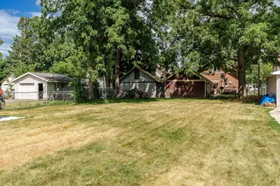 1234 E Porter Avenue, Beloit, WI 53511 - Photo 16
