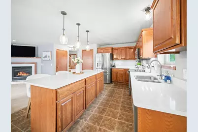 3821 Stonebridge Drive, Madison, WI 53719 - Photo 4