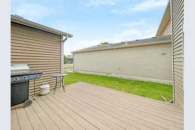 3821 Stonebridge Drive, Madison, WI 53719 - Photo 10