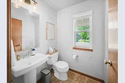 3821 Stonebridge Drive, Madison, WI 53719 - Photo 18