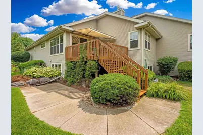 6027 Canyon Parkway, Mcfarland, WI 53558 - Photo 10