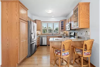 5708 Prairie Stone Drive, Mcfarland, WI 53558 - Photo 4