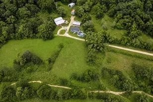 41180 Sleepy Valley Ln, Boscobel, WI 53805 - Photo 8