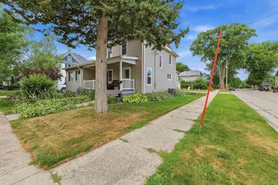 118 Pleasant Street, Beaver Dam, WI 53916 - Photo 2