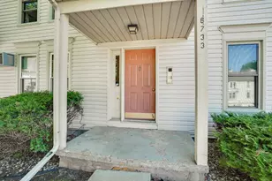 6733 Park Edge Dr, Madison, WI 53719 - Photo 2