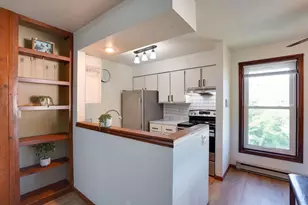 6733 Park Edge Dr, Madison, WI 53719 - Photo 12