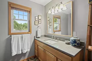 1438 Sheridan Dr, Madison, WI 53704 - Photo 32