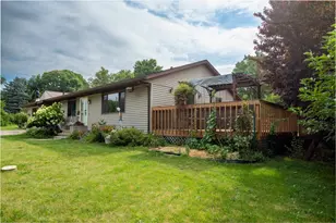 905 Flora Ln, Madison, WI 53714 - Photo 2