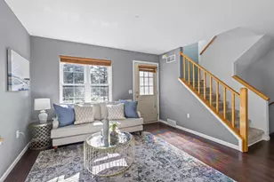 2041 McKenna Blvd, Madison, WI 53711 - Photo 4