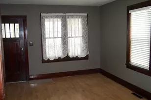 30 W Scott St, Fond du Lac, WI 54935 - Photo 12