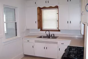 30 W Scott St, Fond du Lac, WI 54935 - Photo 18