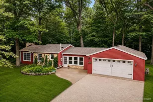 N31W22210 Green Rd, Waukesha, WI 53186 - Photo 1