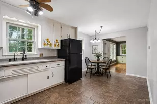 N31W22210 Green Rd, Waukesha, WI 53186 - Photo 10