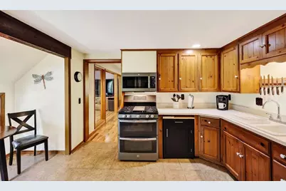 N6976 Neupert Road, Lake Mills, WI 53551 - Photo 14