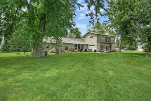 N7366 Malibou Ln, Beaver Dam, WI 53916 - Photo 50