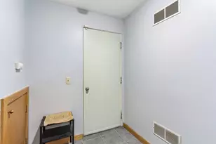 308 N Pinckney St, Madison, WI 53703 - Photo 28