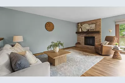 225 Coach House Drive, Madison, WI 53714 - Photo 8