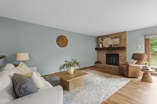 225 Coach House Dr, Madison, WI 53714 - Photo 8
