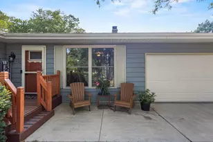 225 Coach House Dr, Madison, WI 53714 - Photo 4