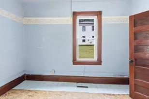 512 N East St, Wonewoc, WI 53968 - Photo 12