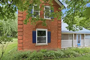 512 N East St, Wonewoc, WI 53968 - Photo 26