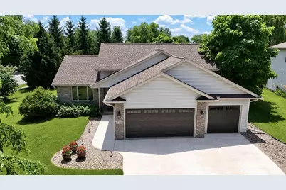 214 Coyle Parkway, Cottage Grove, WI 53527 - Photo 2