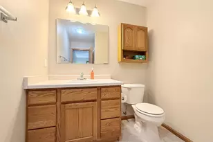 214 Coyle Pkwy, Cottage Grove, WI 53527 - Photo 14