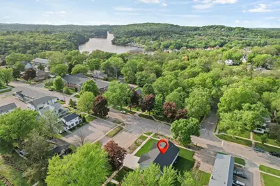 828 Elm Street, Wisconsin Dells, WI 53965 - Photo 24