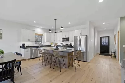 827 Cedar Street, Wisconsin Dells, WI 53965 - Photo 2