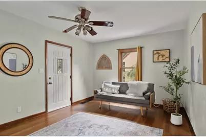 2606 Coolidge Street, Madison, WI 53704 - Photo 2
