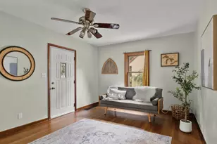 2606 Coolidge St, Madison, WI 53704 - Photo 2