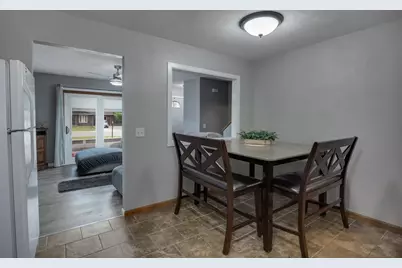 1435 Laramie Lane #8, Janesville, WI 53546 - Photo 12