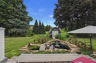 613 Whitehall Dr, Madison, WI 53714 - Photo 34