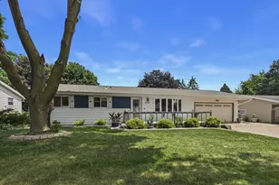 613 Whitehall Dr, Madison, WI 53714 - Photo 6