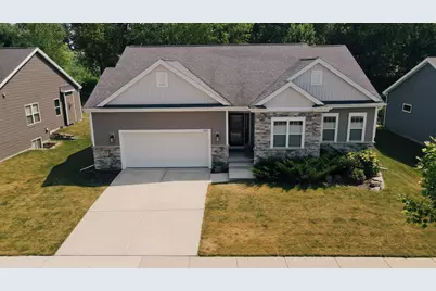 9523 Lost Pine Trail, Verona, WI 53593 - Photo 4