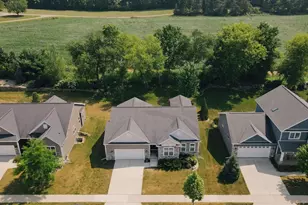 9523 Lost Pine Trail, Verona, WI 53593 - Photo 2