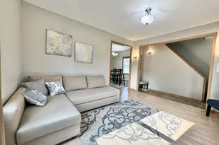 98 E Commerce St, Cambria, WI 53923 - Photo 4